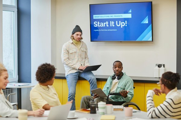 Licence communication à lille : un parcours adapté aux jeunes talents