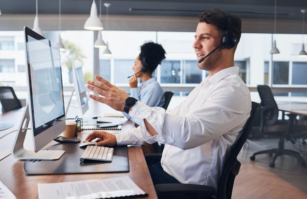 Avis monday sales crm : une solution flexible et efficace en 2024